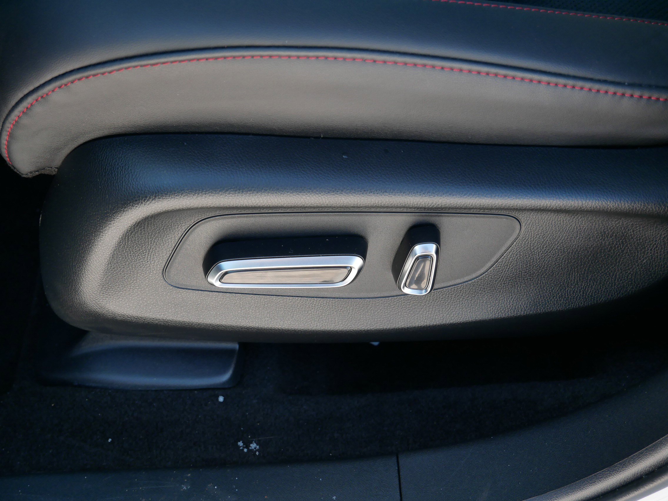 Certified 2025 Acura ADX A-Spec image 19