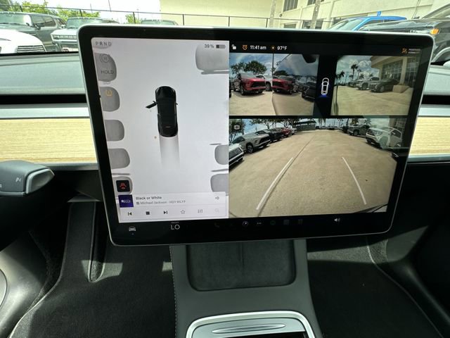 Used 2024 Tesla Model Y Long Range RWD image 24