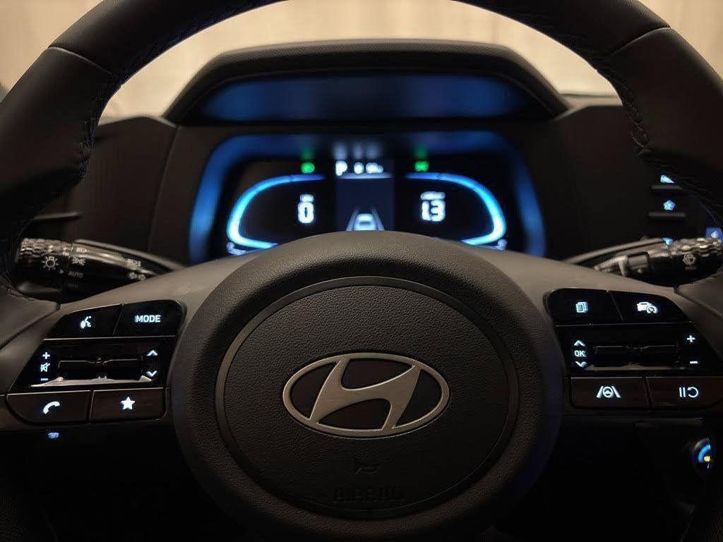 New 2026 Hyundai Elantra Sport FWD image 11