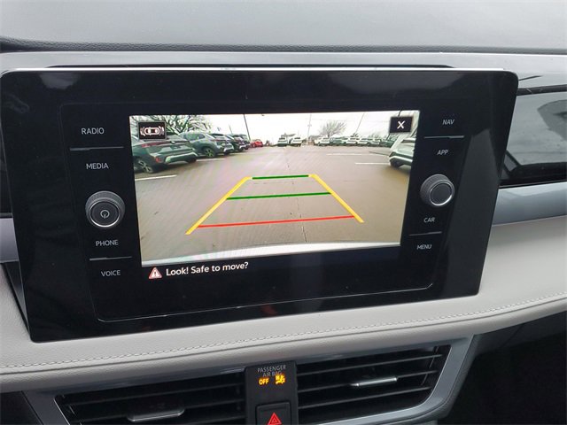 New 2026 Volkswagen Taos SEL image 25