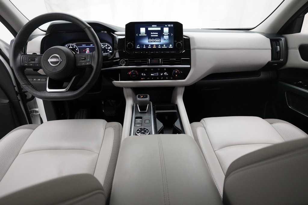 Certified 2024 Nissan Pathfinder SL image 5