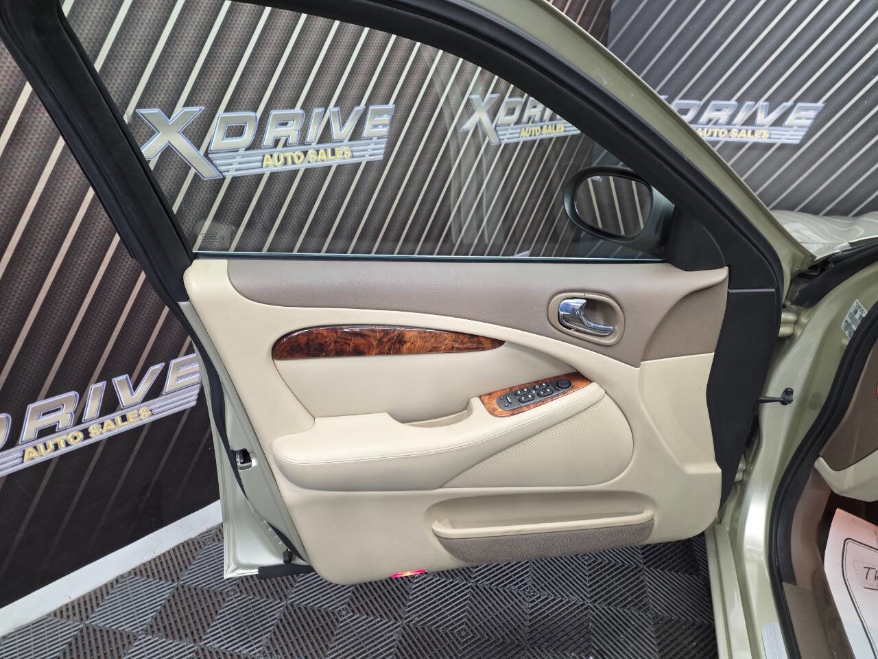 Used 2008 Jaguar S-TYPE 3.0 image 17