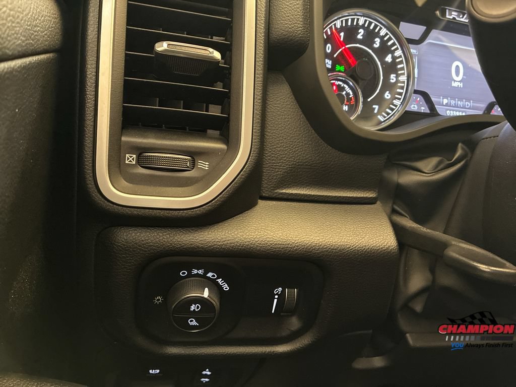 Used 2022 RAM 1500 Big Horn AWD/4WD image 33