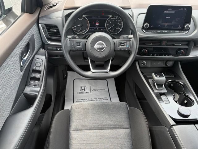Used 2023 Nissan Rogue SV AWD/4WD image 34