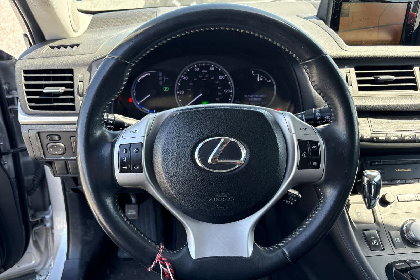 Used 2012 Lexus CT 200h Premium w/ Premium Audio Pkg FWD image 25