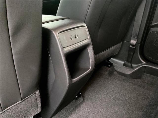 Used 2025 Chevrolet Trax LT FWD image 25