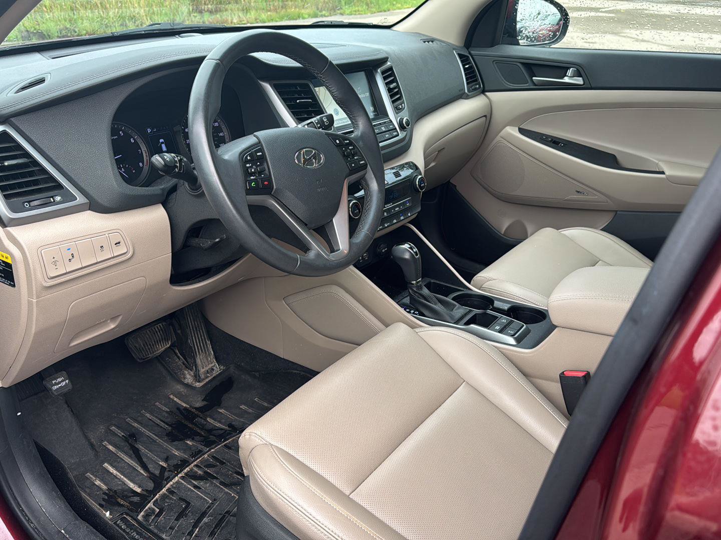 Used 2017 Hyundai Tucson Limited AWD/4WD image 11