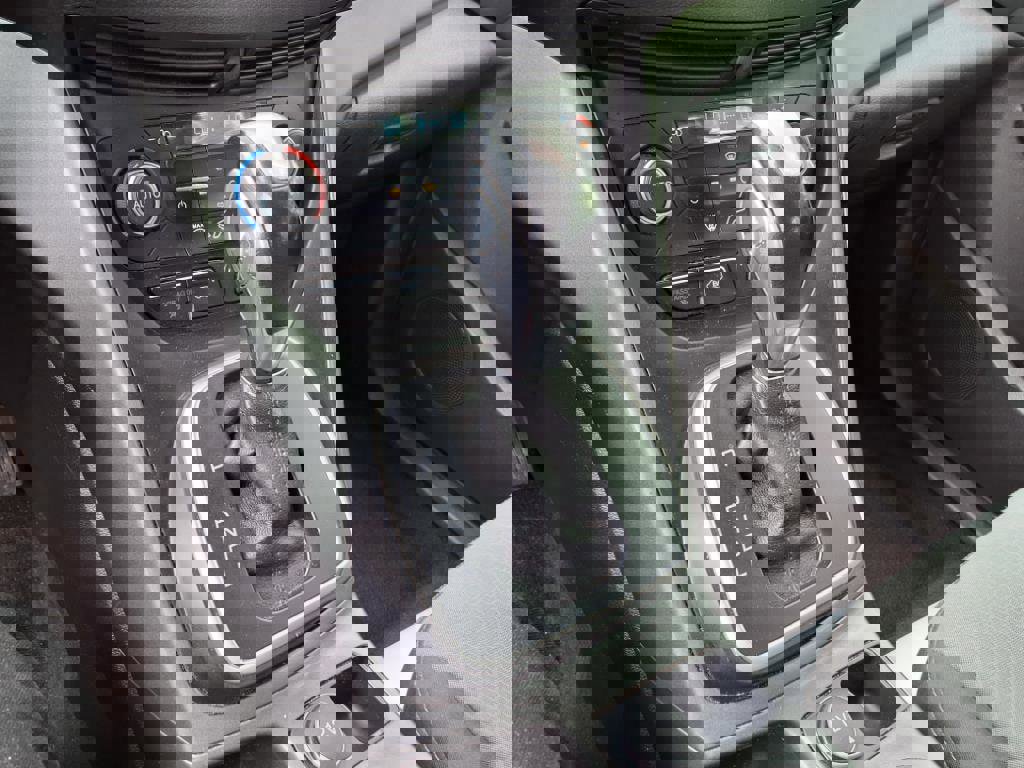 Used 2017 Ford C-MAX Energi SE image 32