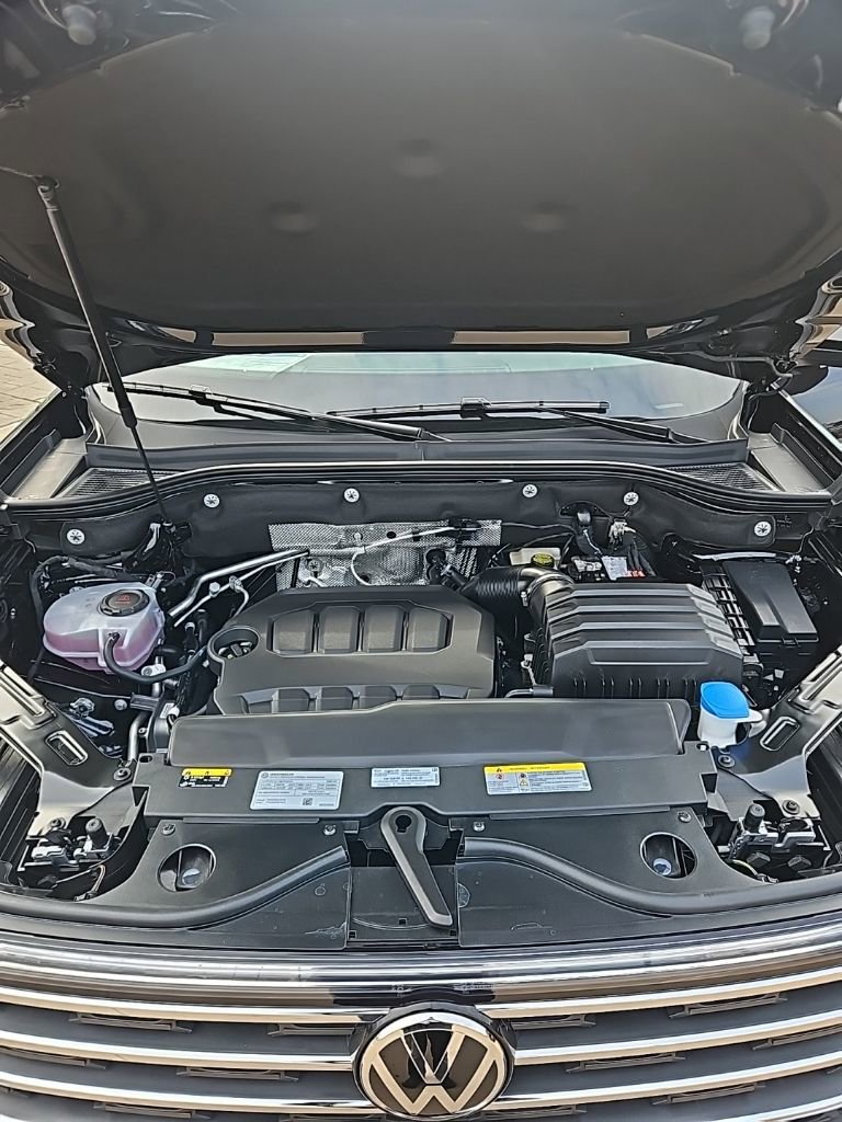 New 2026 Volkswagen Atlas SE image 10
