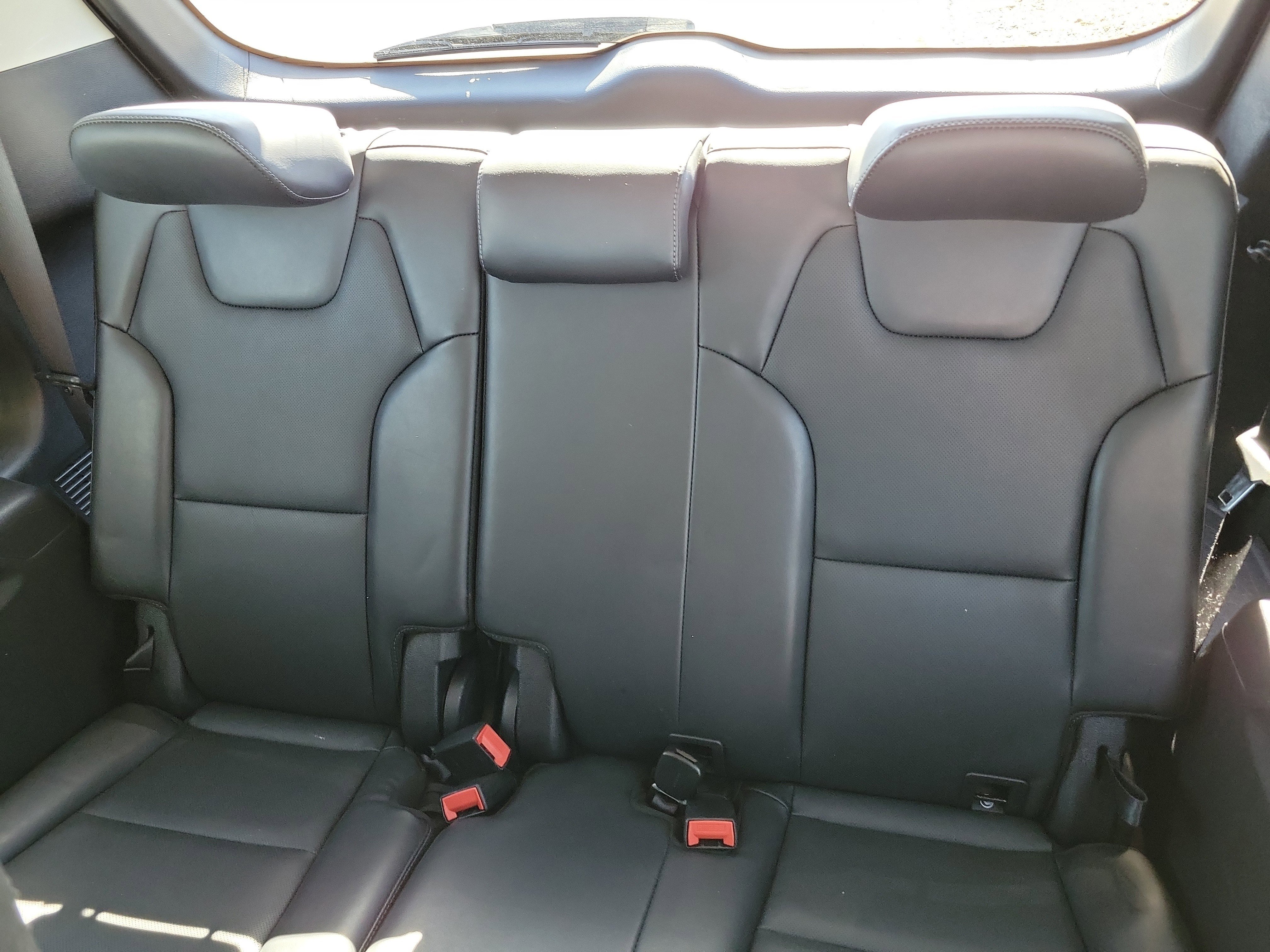 Used 2020 Kia Telluride S w/ S 8 Passenger Seating Package image 8