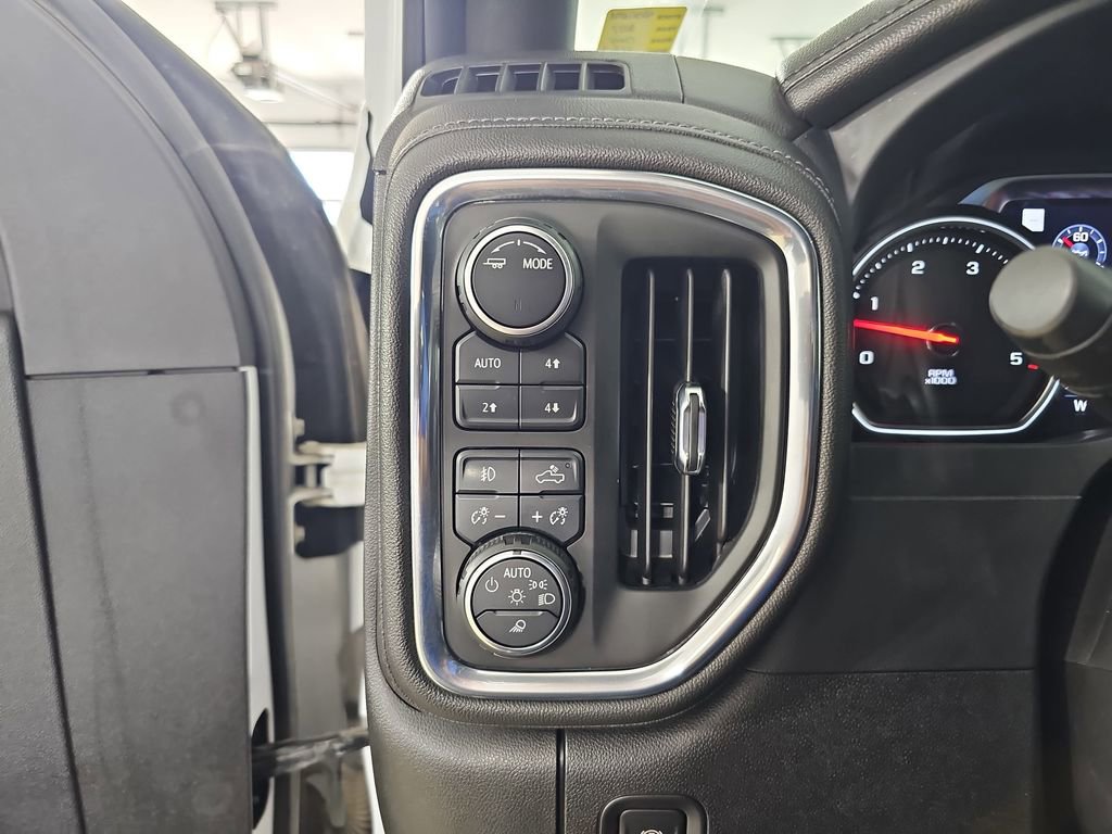 Used 2022 Chevrolet Silverado 2500 High Country AWD/4WD image 31