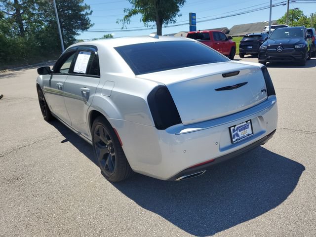 Used 2022 Chrysler 300 S RWD image 3