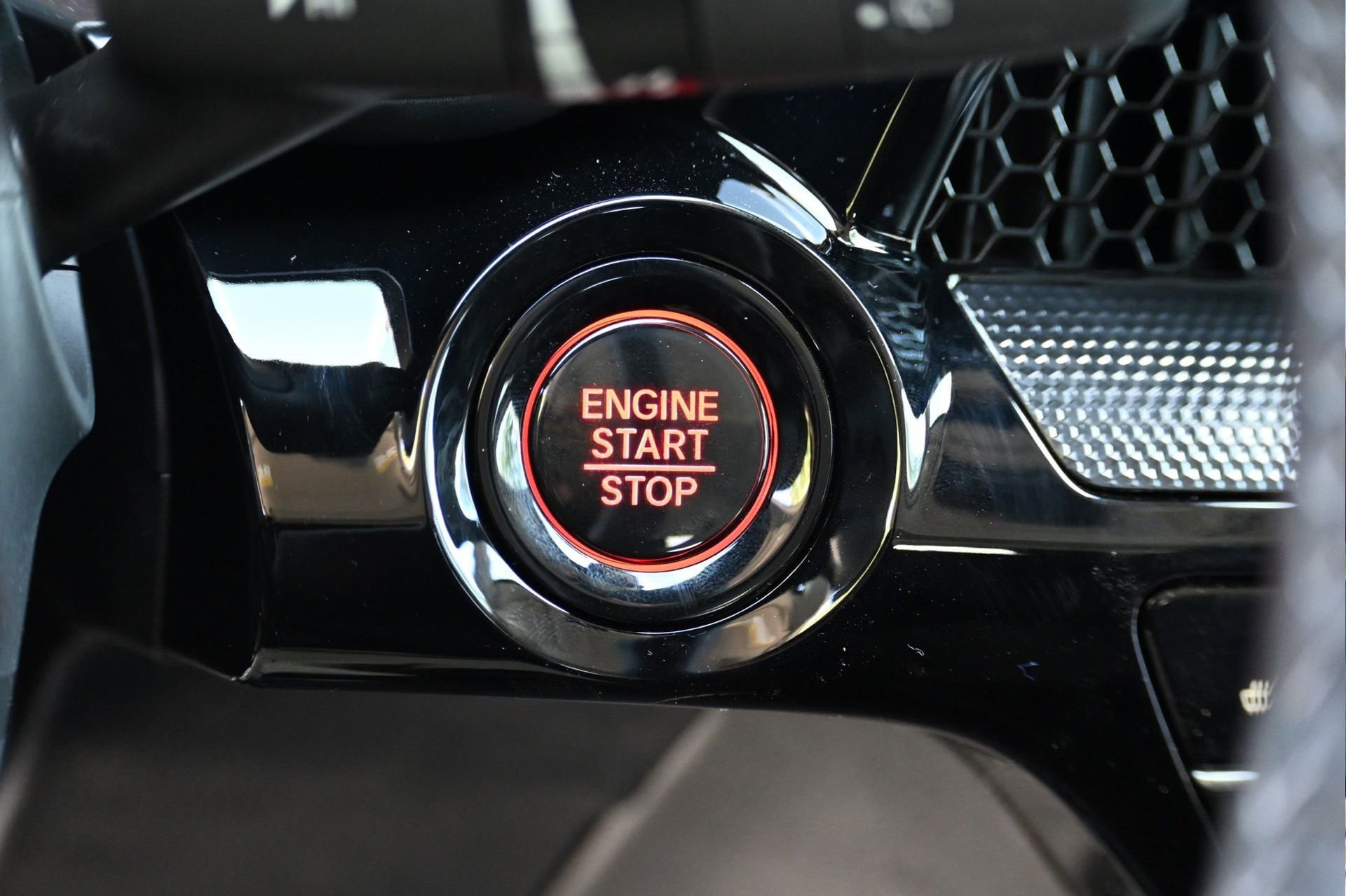 New 2025 Honda CR-V EX-L image 33