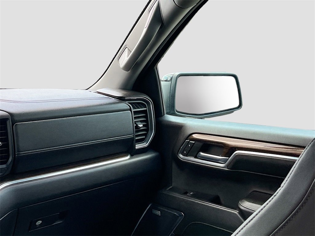 Used 2024 Chevrolet Silverado 1500 LT Trail Boss w/ Convenience Package II image 25