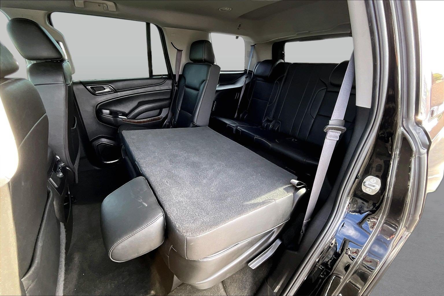 Used 2017 Chevrolet Tahoe LT AWD/4WD image 25