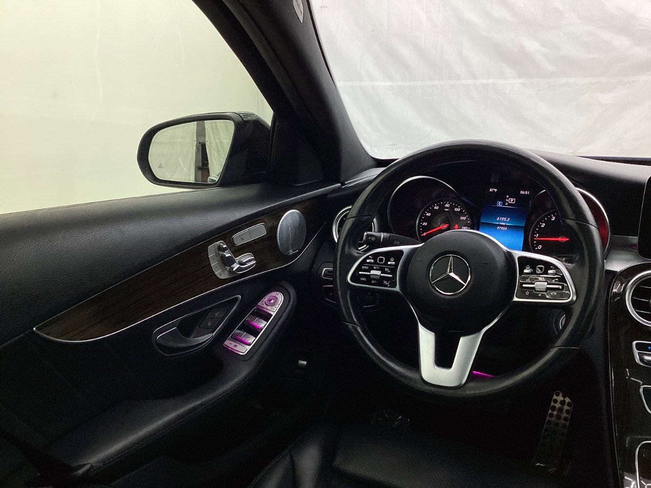 Used 2020 Mercedes-Benz C 300 4MATIC Sedan image 32
