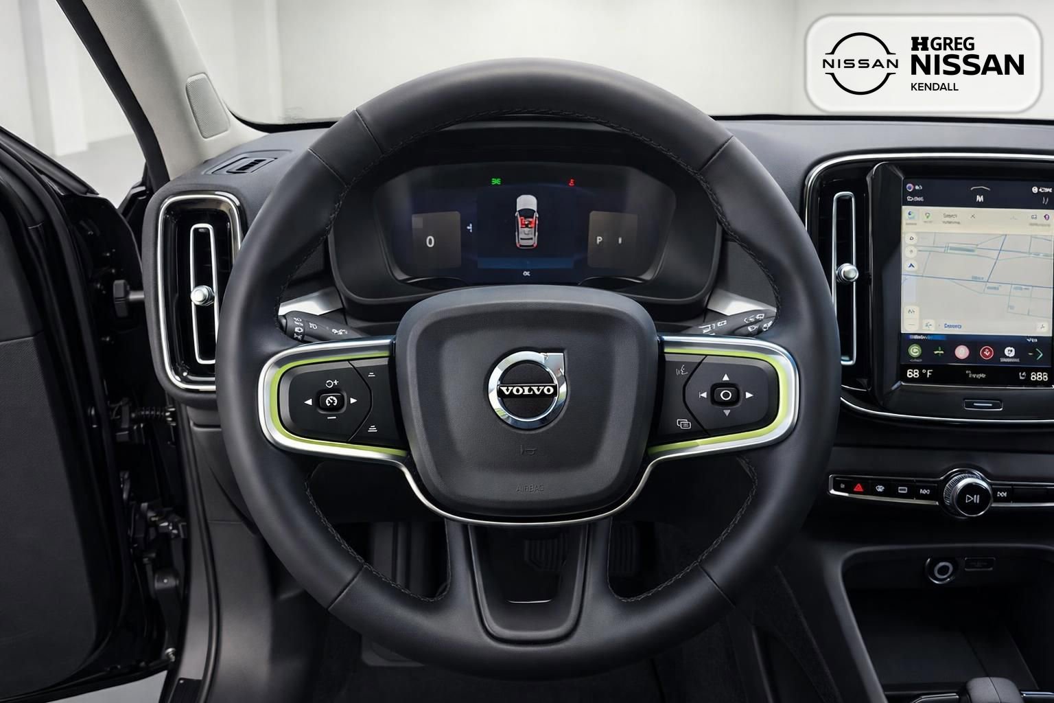 Used 2026 Volvo XC40 B5 Plus AWD/4WD image 8