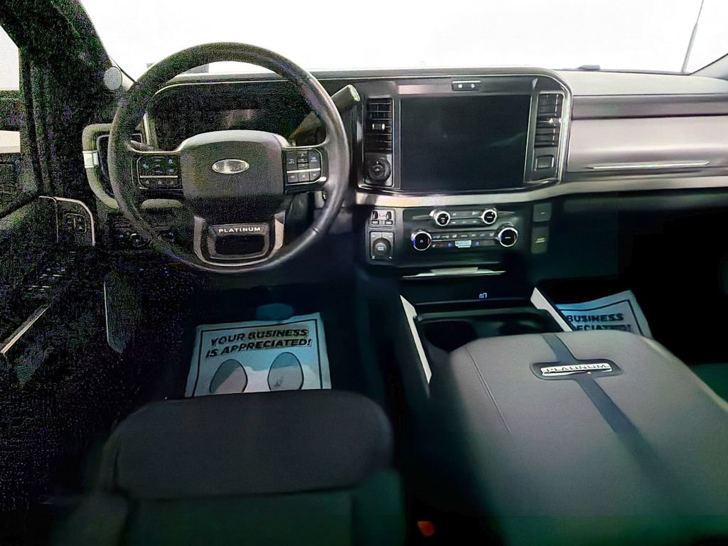 Used 2025 Ford F250 Platinum AWD/4WD image 23