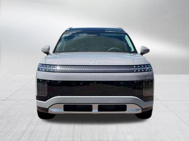 New 2026 Hyundai Ioniq 9 Limited image 21