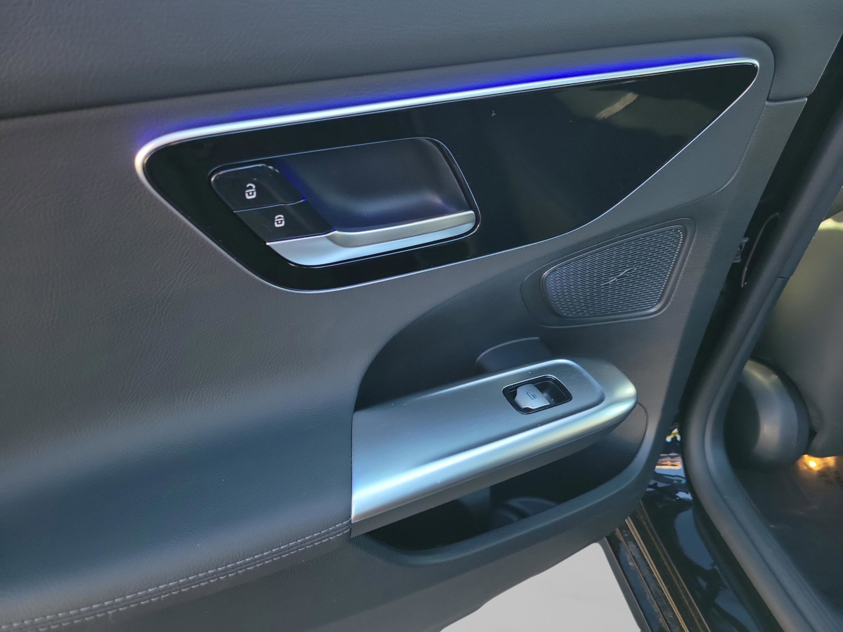 Certified 2025 Mercedes-Benz C 300 Sedan image 25