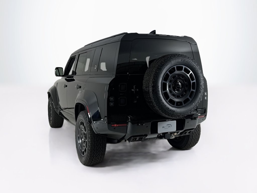 New 2026 Land Rover Defender 110 OCTA AWD/4WD image 3