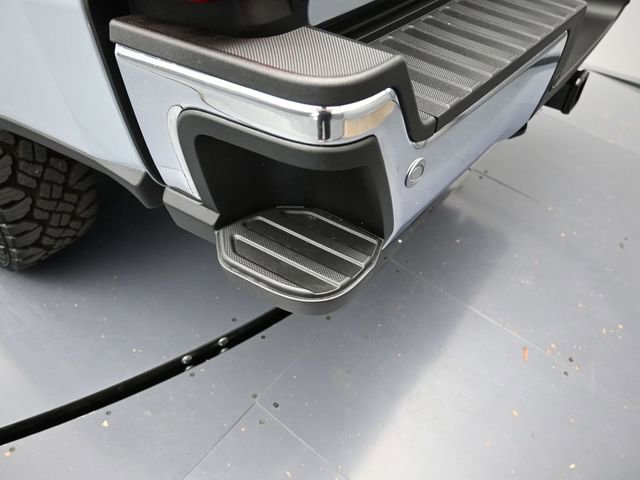 New 2026 Ford F250 Lariat w/ Tremor Off-Road Package image 37