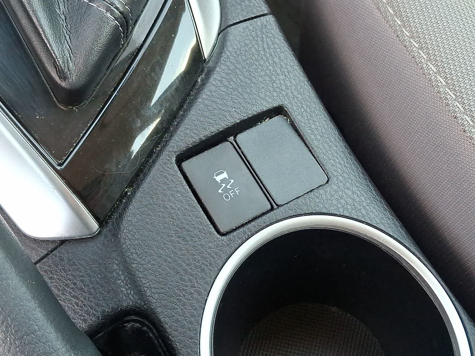 Certified 2018 Toyota Corolla LE FWD image 25