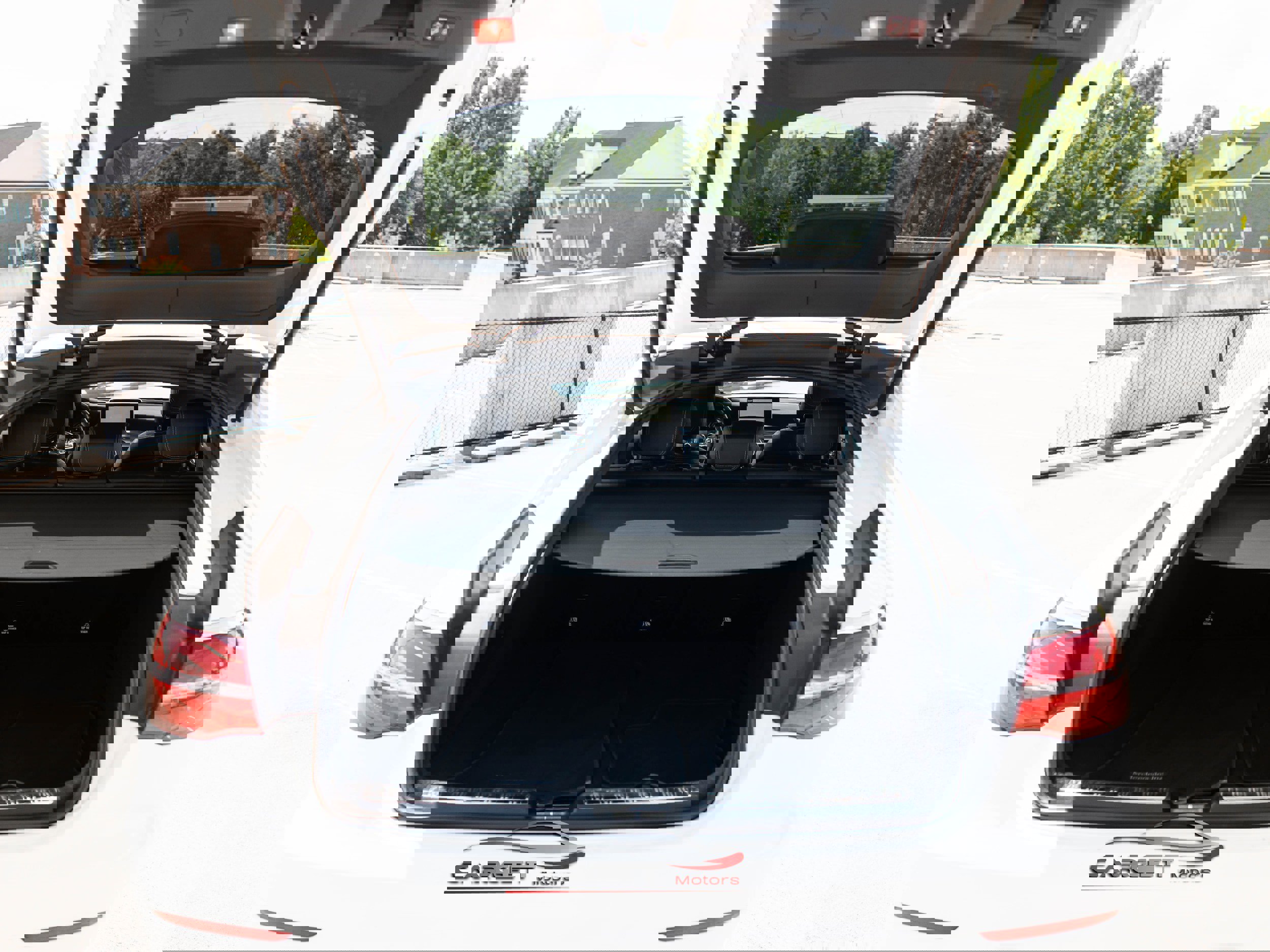 Used 2018 Mercedes-Benz GLC 300 4MATIC Coupe image 49