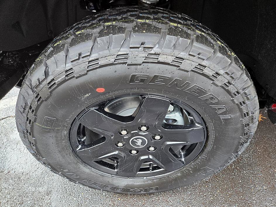 New 2025 Ford Bronco Big Bend w/ Black Diamond Package AWD/4WD image 19