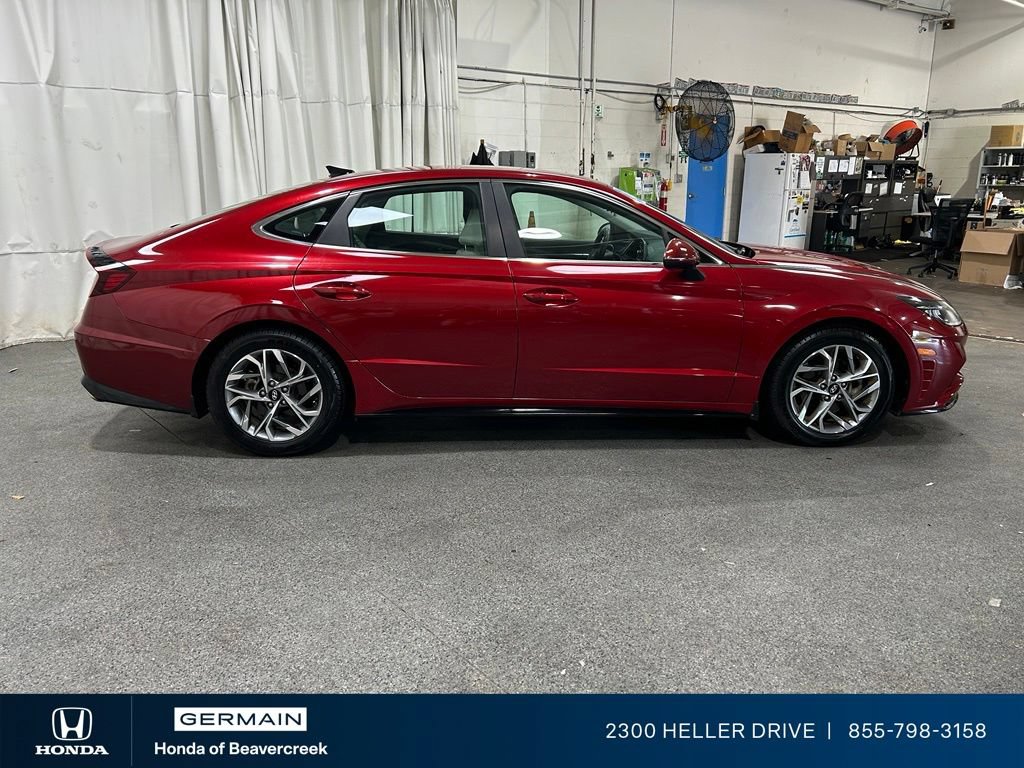 Used 2023 Hyundai Sonata SEL w/ Preferred Accessory Package FWD image 9