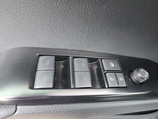 Used 2026 Toyota Camry SE w/ Convenience Package FWD image 27