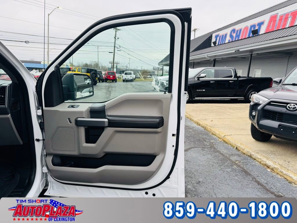 Used 2017 Ford F150 XLT w/ Equipment Group 302A Luxury image 56