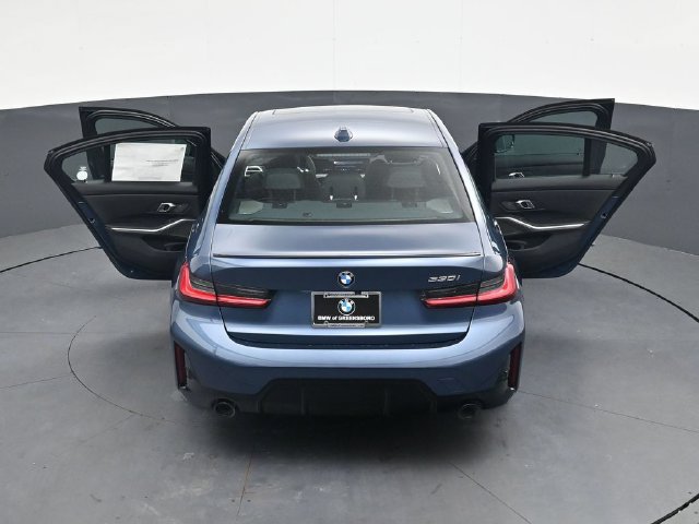New 2026 BMW 330i Sedan w/ M Sport Package RWD image 42