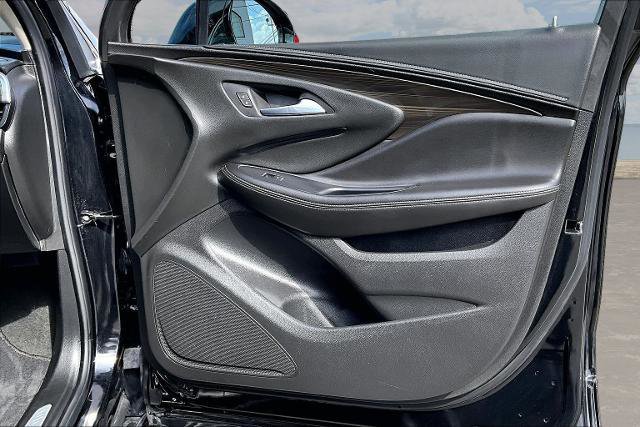 Used 2020 Buick Envision Essence w/ Experience Buick Package image 28