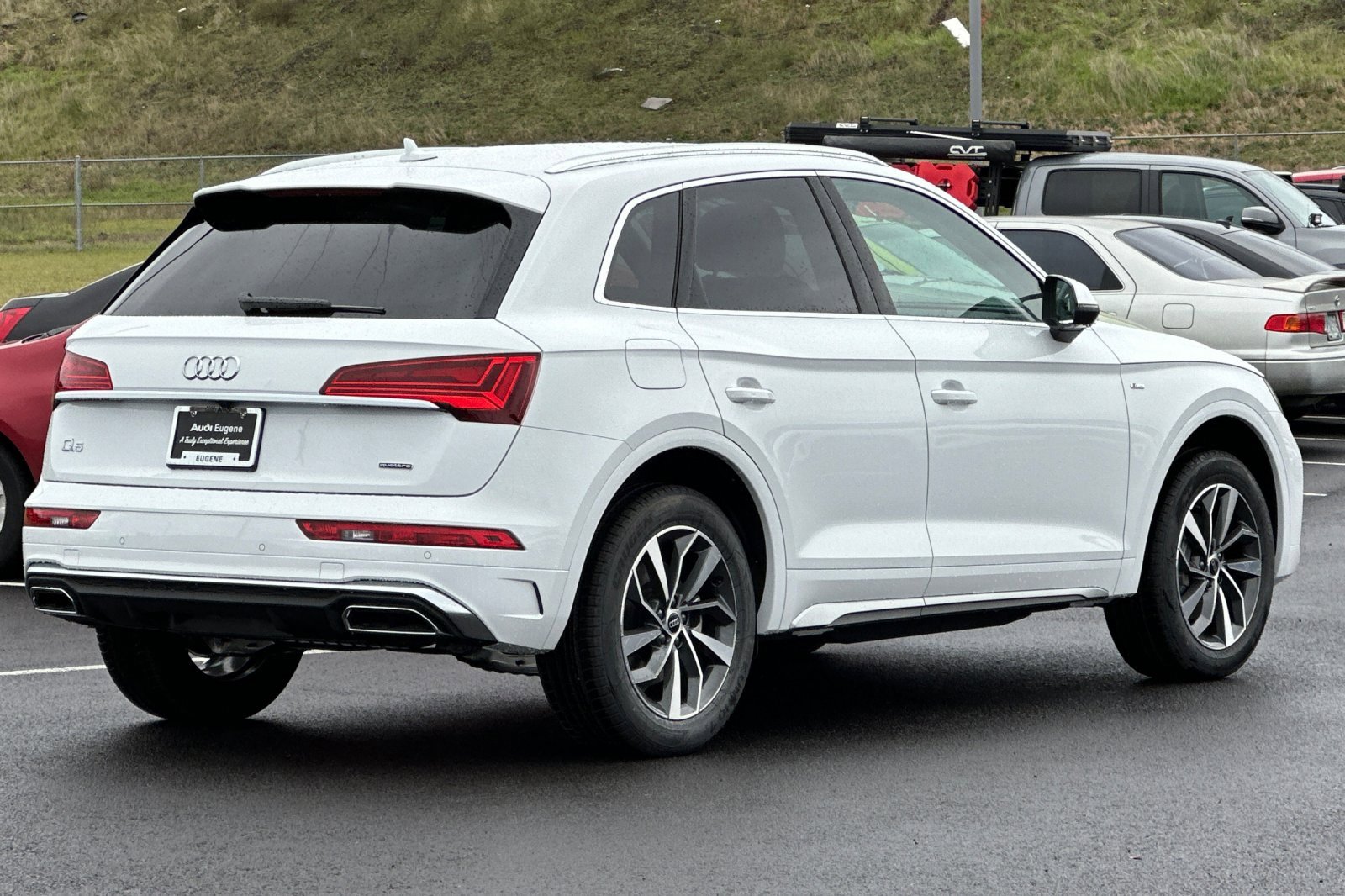 Certified 2025 Audi Q5 2.0T Premium image 3