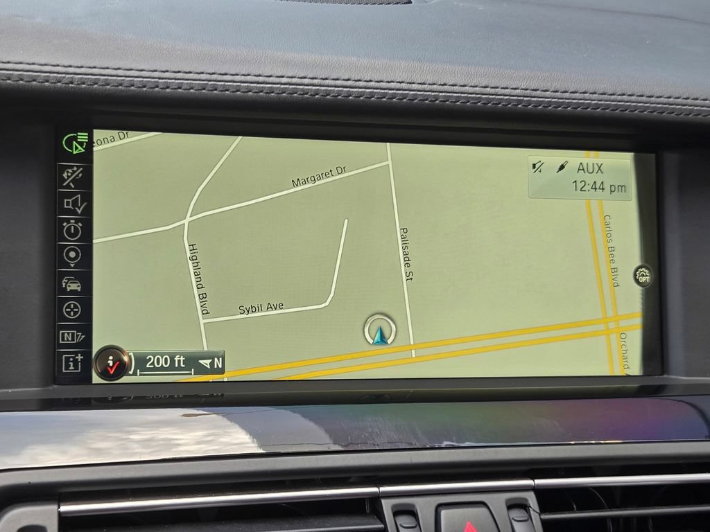 Used 2013 BMW M5 RWD image 24