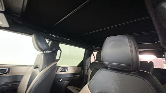 Used 2024 Ford Bronco Wildtrak AWD/4WD image 11