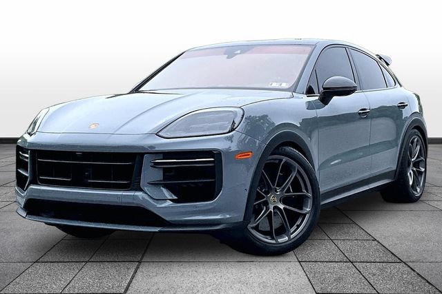 Used 2024 Porsche Cayenne Turbo GT AWD/4WD image 4