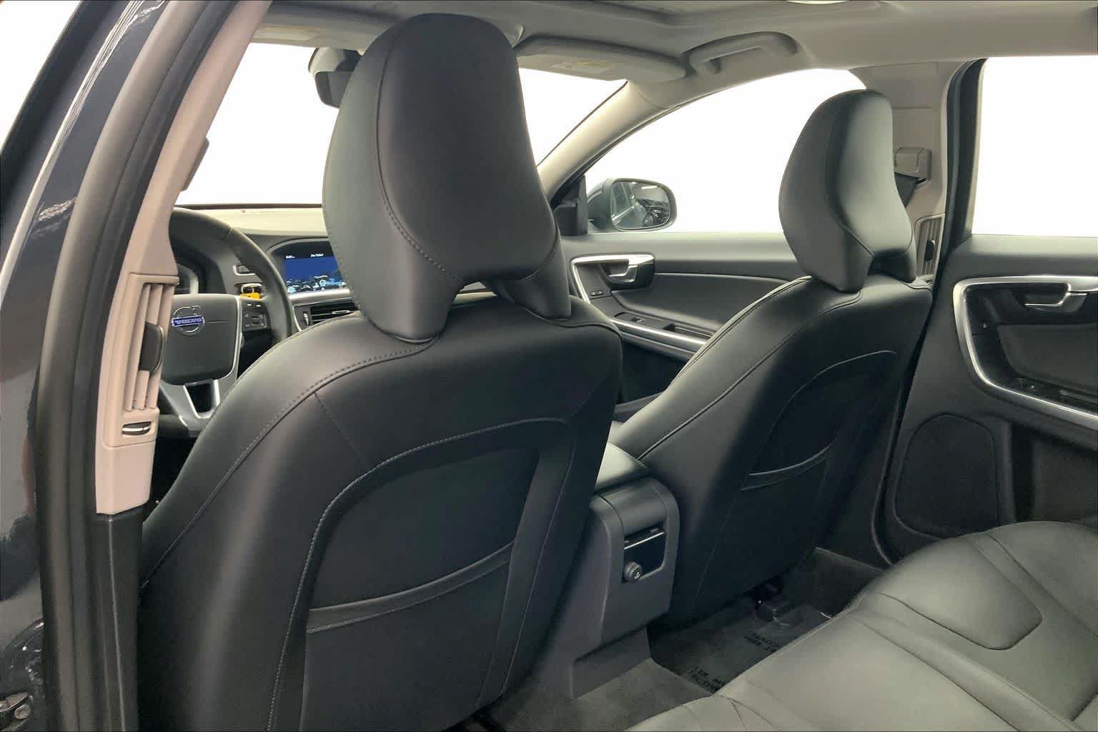 Used 2015 Volvo S60 T5 Premier FWD image 16