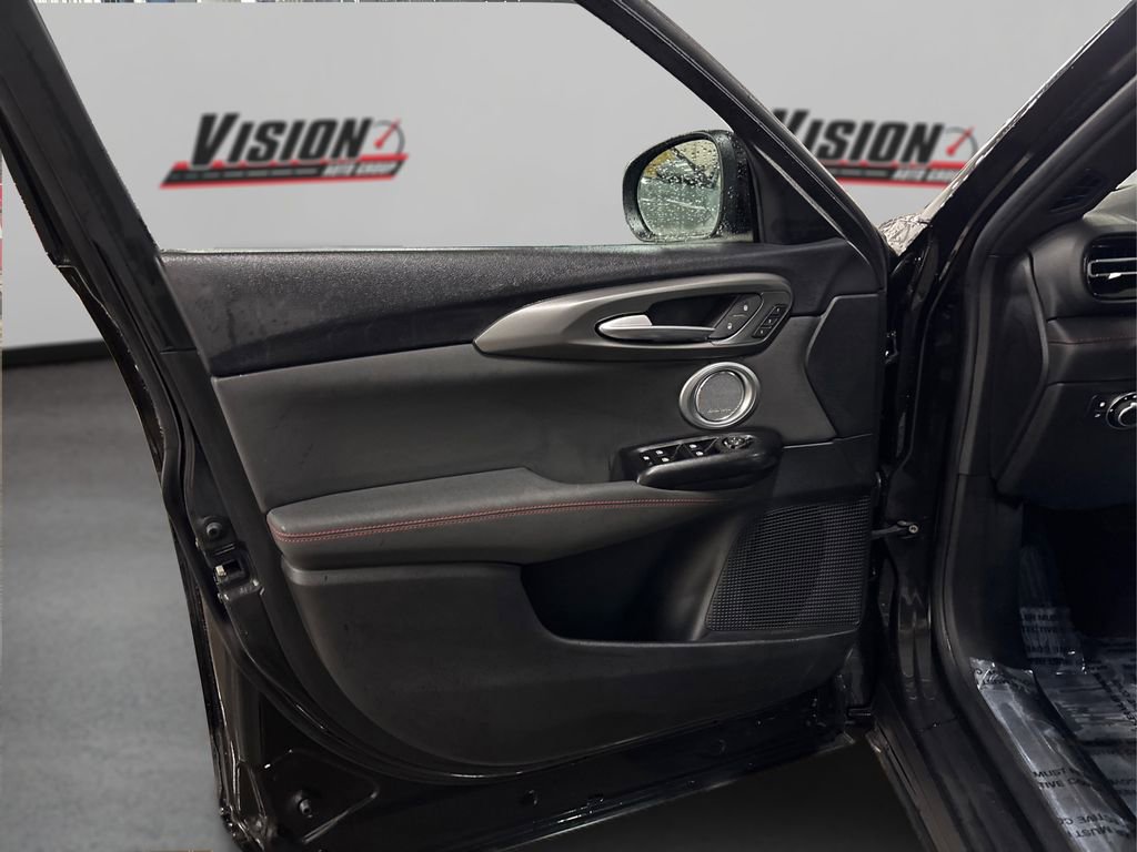 Used 2024 Dodge Hornet R/T Plus w/ Tech Pack Plus w/o Parking image 27