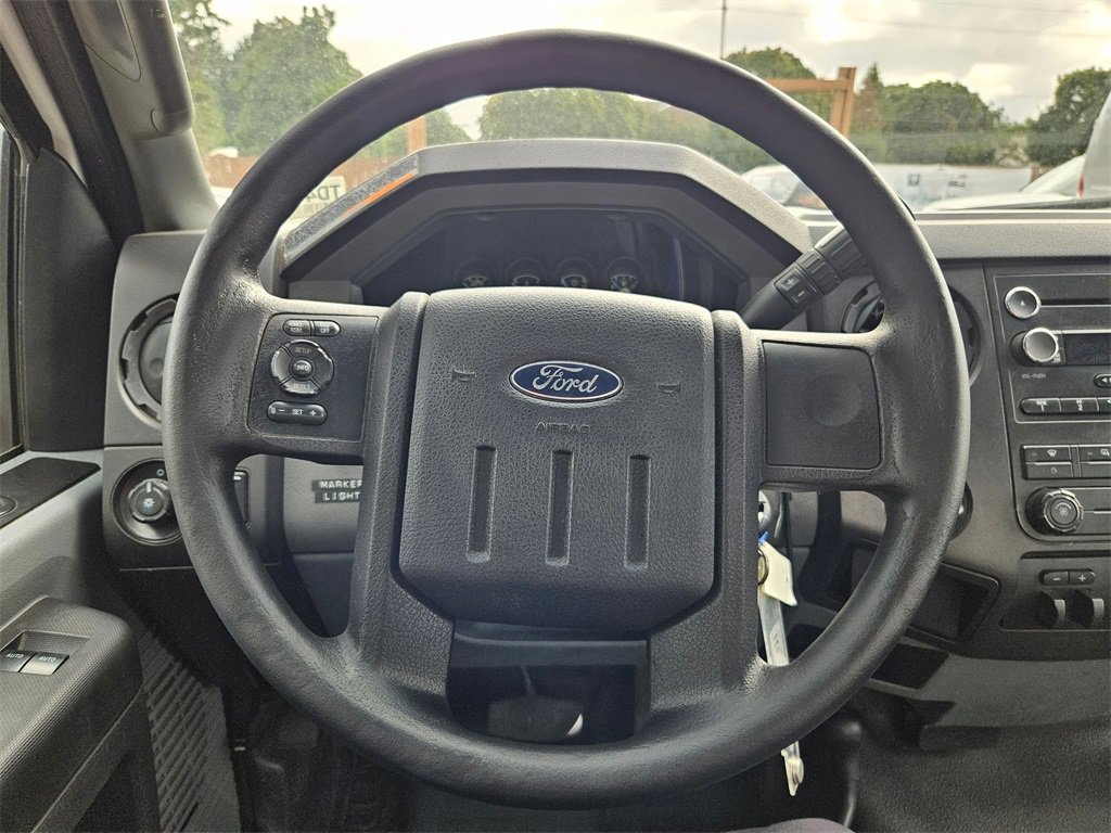 Used 2016 Ford F450 XL w/ Power Equipment Group image 19