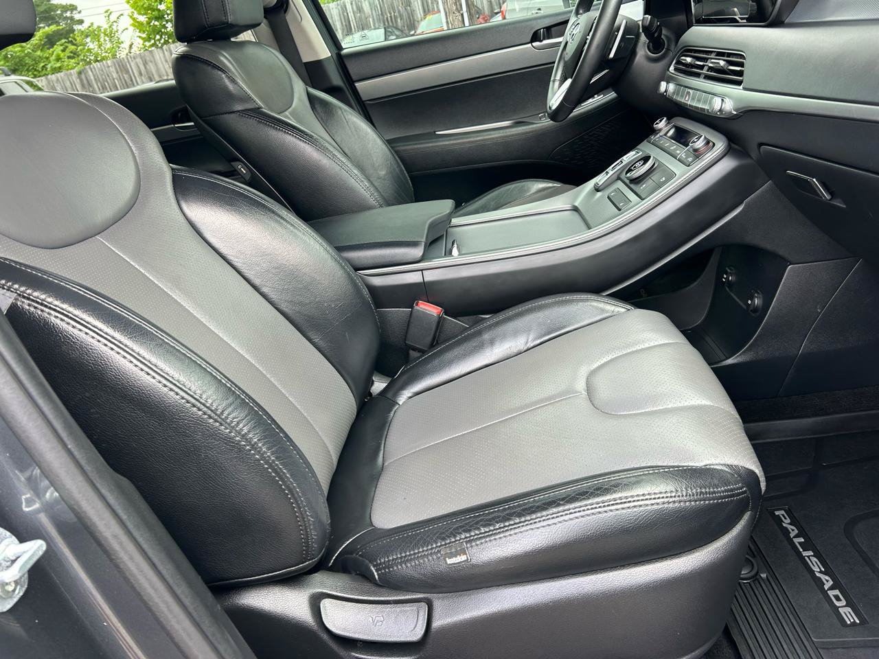 Used 2020 Hyundai Palisade SEL FWD image 9