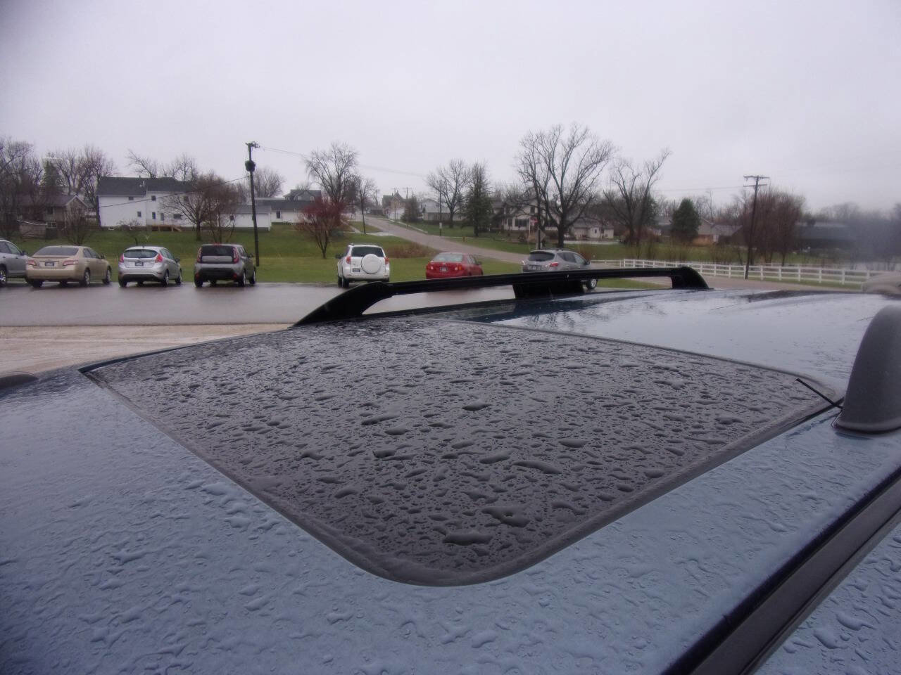 Used 2012 Ford Escape XLT FWD image 2