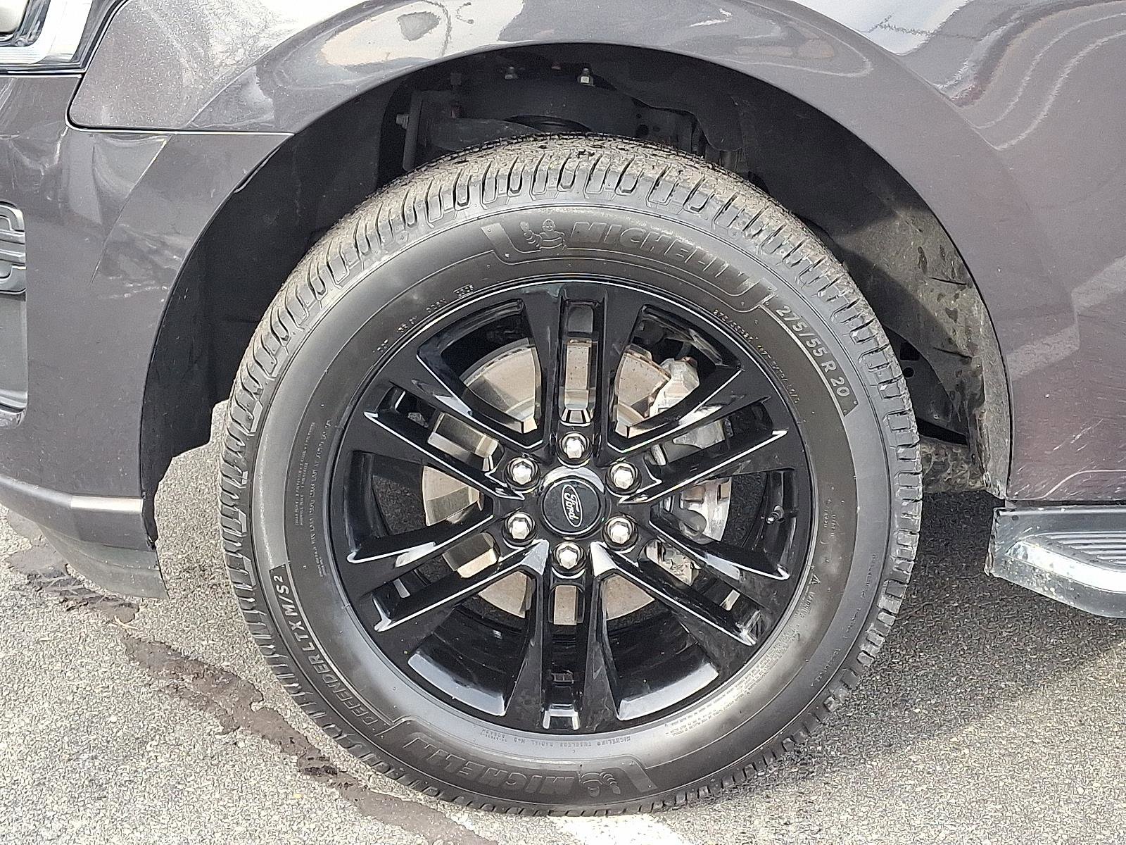 Used 2023 Ford Expedition Max XLT image 9