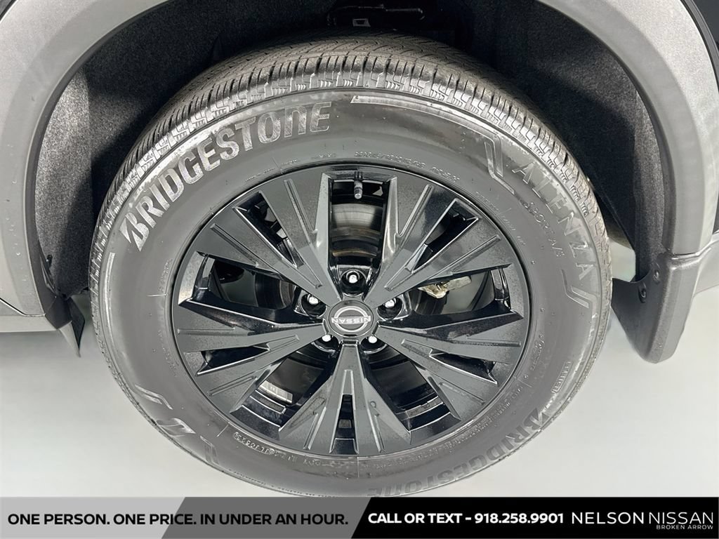 Certified 2023 Nissan Rogue SV w/ SV Premium B Package AWD/4WD image 31
