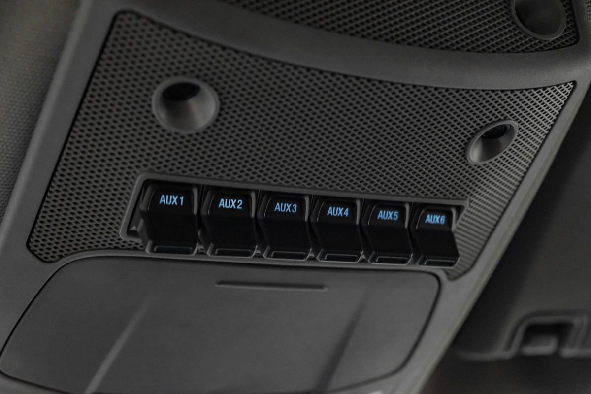 Used 2021 Ford F550 4x4 Crew Cab Super Duty w/ Power Equipment Group image 21