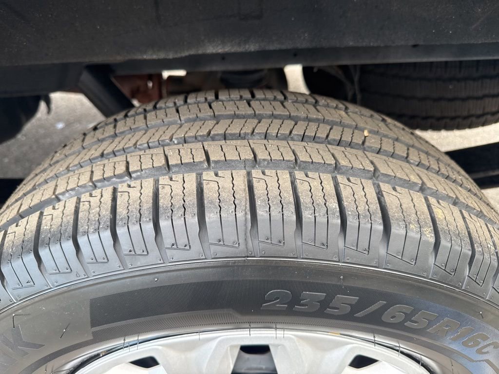 Used 2024 Ford Transit 250 Base w/ Exterior Upgrade Package image 28