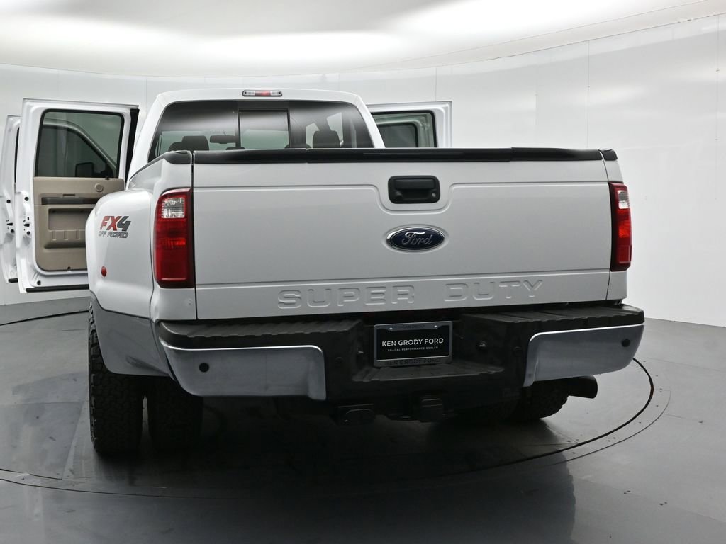 Used 2010 Ford F350 Lariat image 30