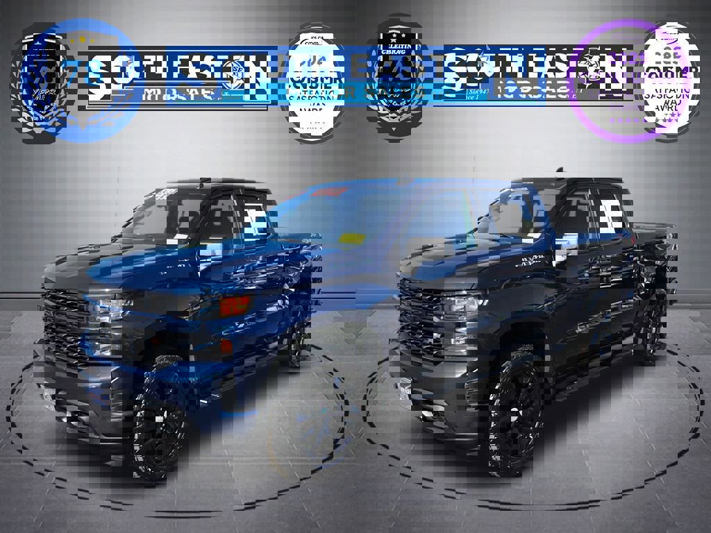 Used 2020 Chevrolet Silverado 1500 Custom w/ Custom Value Package image 1