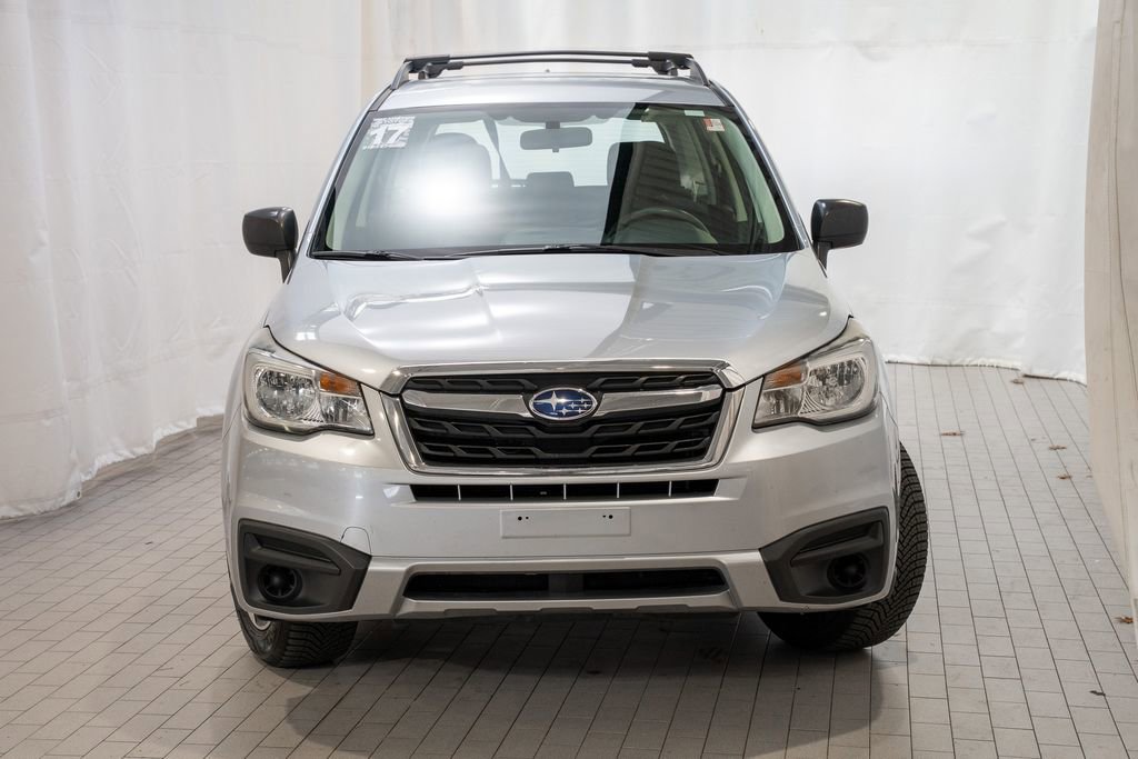 Used 2017 Subaru Forester 2.5i w/ Alloy Wheel Package image 3
